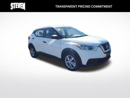 2020 Nissan Kicks S