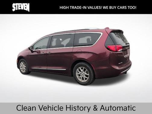 2020 Chrysler Pacifica Touring L