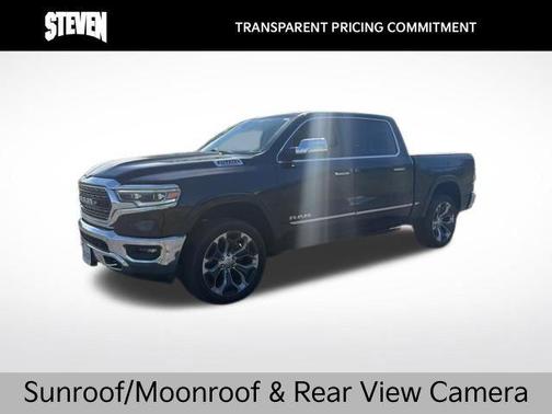 Diamond Black Crystal Pearlcoat 2022 RAM 1500 Limited