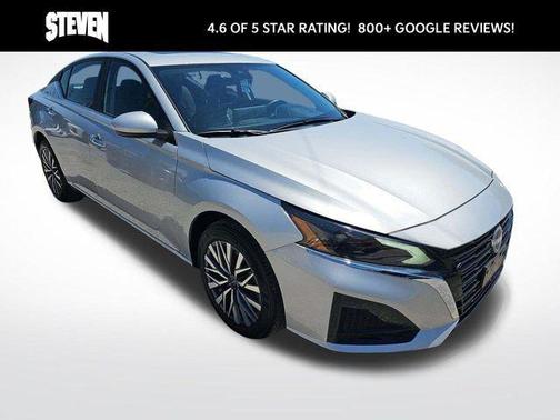 Brilliant Silver Metallic 2025 Nissan Altima 2.5 SV