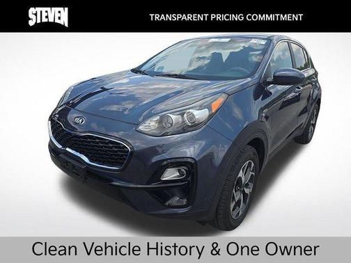 Pacific Blue 2022 Kia Sportage LX
