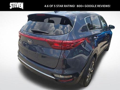 Pacific Blue 2022 Kia Sportage LX