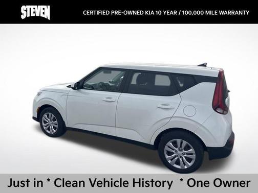 2022 Kia Soul LX
