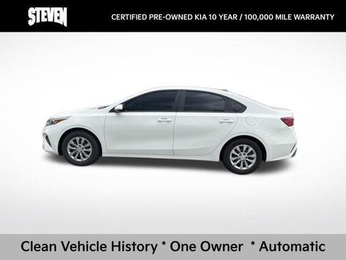 Clear White 2024 Kia Forte LX