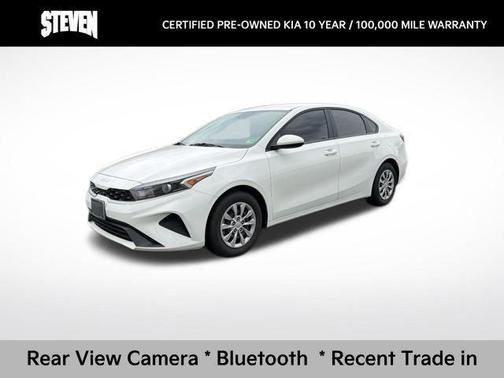 Clear White 2024 Kia Forte LX
