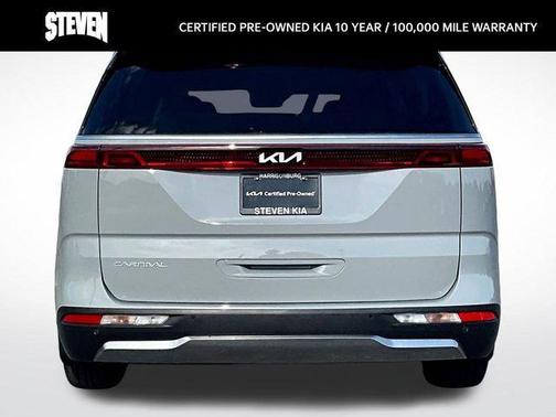 Ceramic Silver 2024 Kia Carnival SX