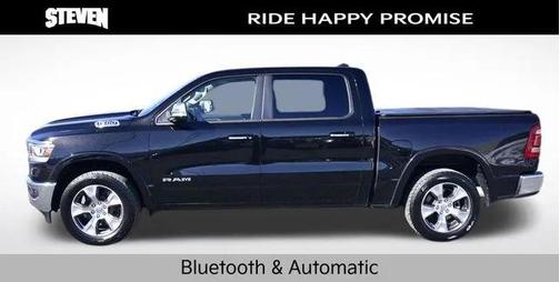Diamond Black Crystal Pearlcoat 2022 RAM 1500 Laramie