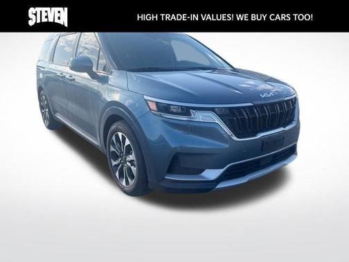 2024 Kia Carnival EX