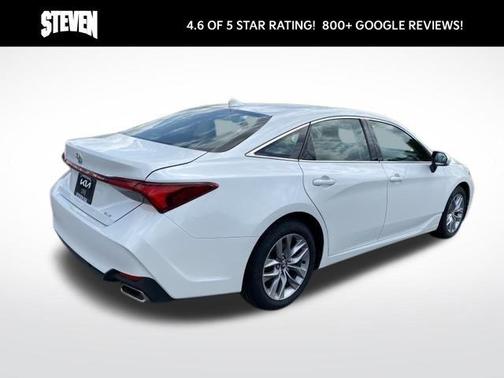 2020 Toyota Avalon XLE