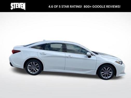 2020 Toyota Avalon XLE