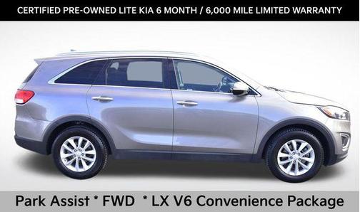 2018 Kia Sorento LX