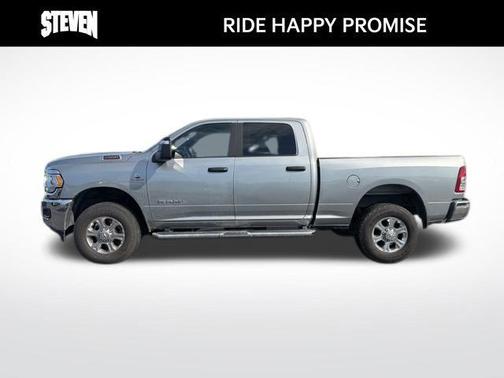 2023 RAM 2500 Big Horn Crew Cab 4x4 6'4' Box