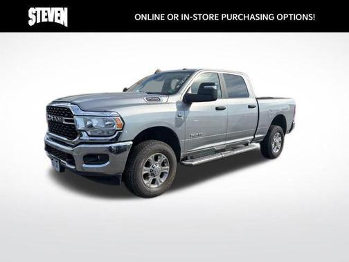 2023 RAM 2500 Big Horn Crew Cab 4x4 6'4' Box