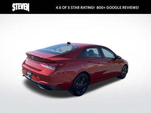 2022 Hyundai ELANTRA SEL