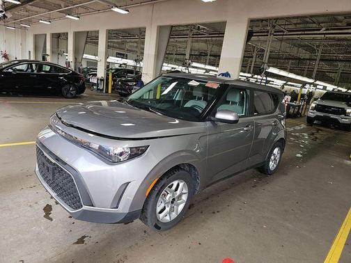 Steel Gray 2025 Kia Soul LX