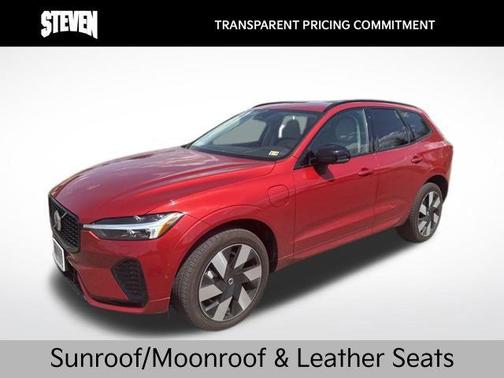 2024 Volvo XC60 Recharge Plug-In Hybrid T8 Plus Dark Theme