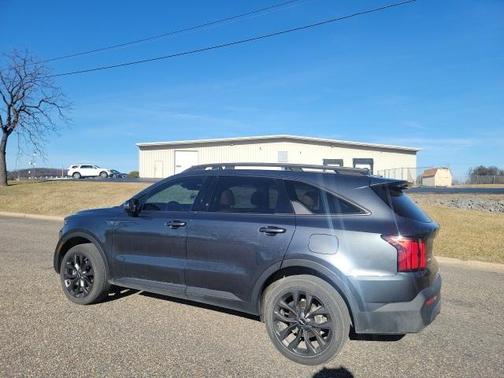 2022 Kia Sorento SX