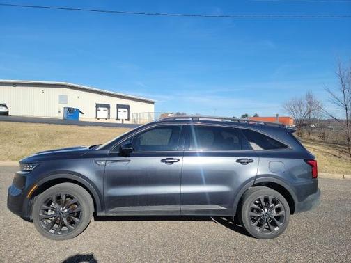 2022 Kia Sorento SX