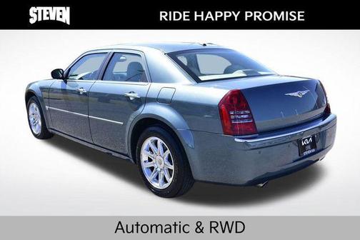 2006 Chrysler 300C Base
