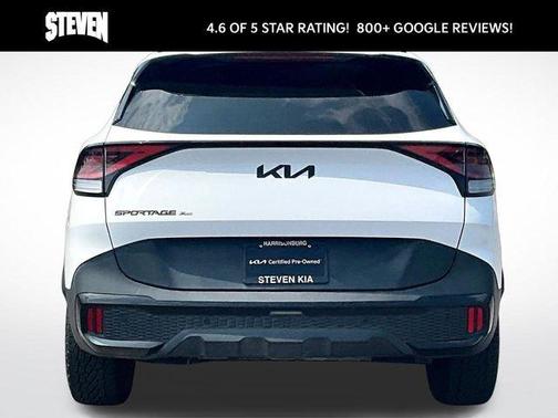 Glacial White Pearl 2025 Kia Sportage S