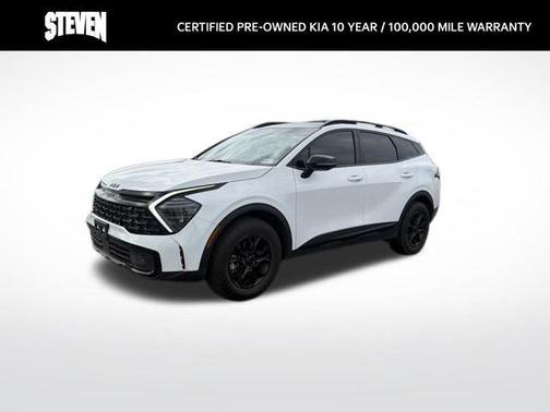 Glacial White Pearl 2025 Kia Sportage S