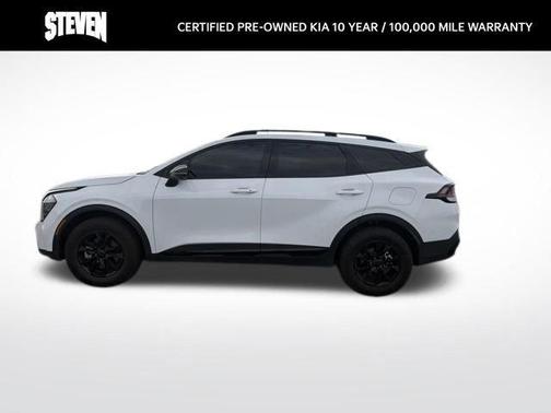 Glacial White Pearl 2025 Kia Sportage S