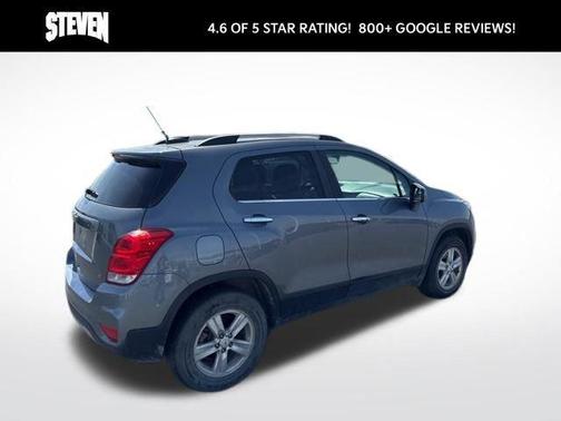 Satin Steel Metallic 2019 Chevrolet Trax LT