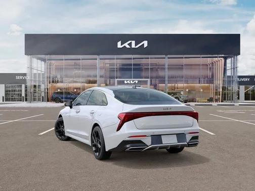 Snow White Pearl 2026 Kia K5 GT-Line AWD
