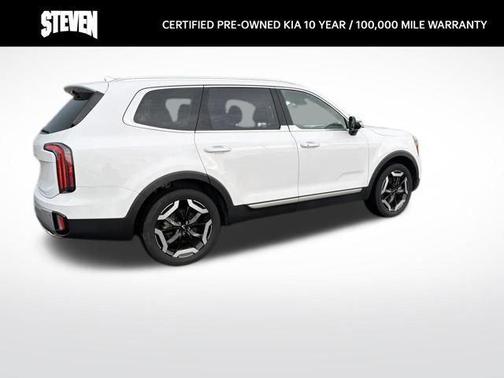 Glacial White Pearl 2024 Kia Telluride EX