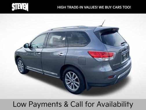 2016 Nissan Pathfinder SL
