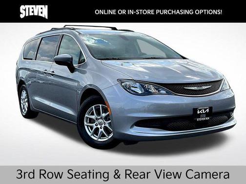 Billet Silver Metallic Clearcoat 2021 Chrysler Voyager LXI