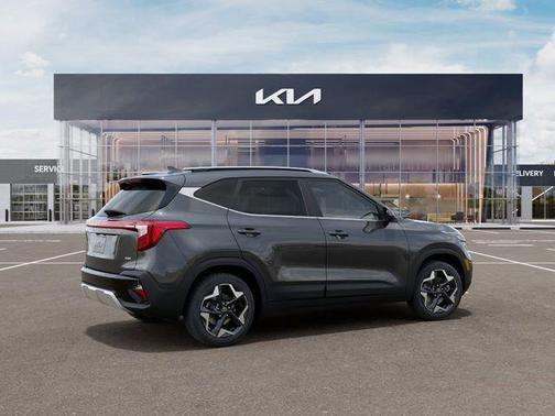 Gravity Gray 2026 Kia Seltos EX