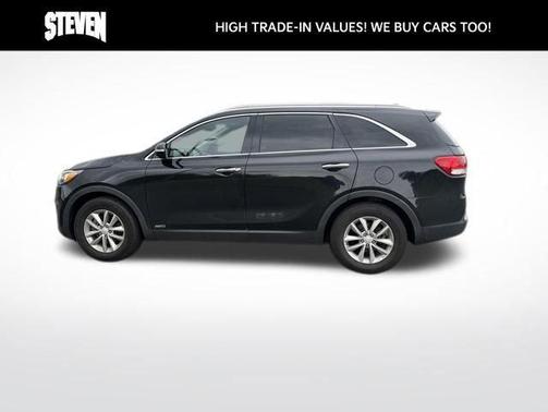 Ebony Black 2017 Kia Sorento LX