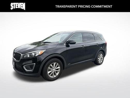 Ebony Black 2017 Kia Sorento LX