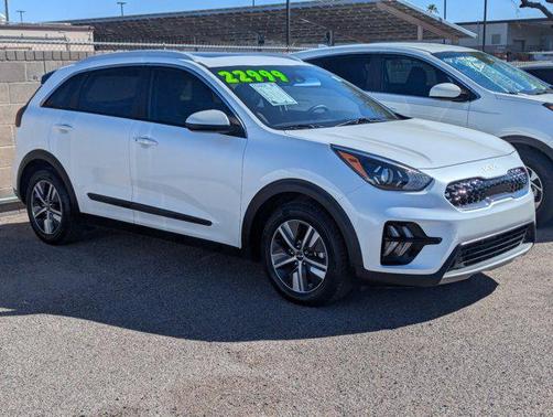 2022 Kia Niro LXS