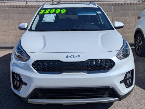 2022 Kia Niro LXS