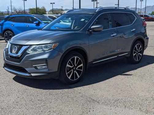 2017 Nissan Rogue SL