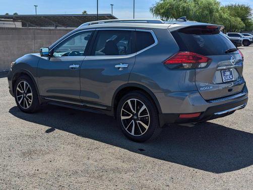 2017 Nissan Rogue SL