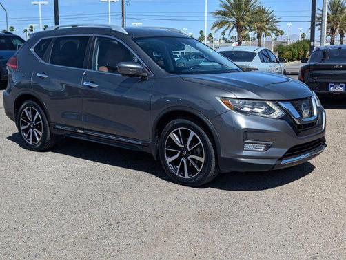 2017 Nissan Rogue SL