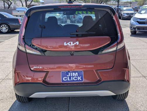 2023 Kia Soul LX