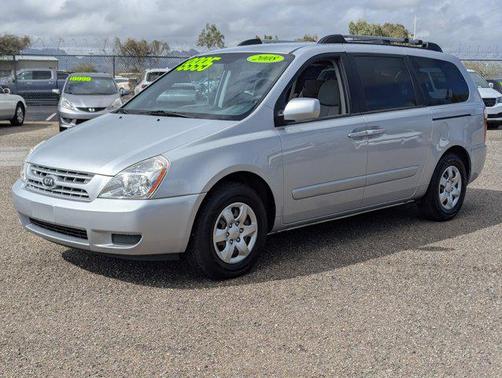2008 Kia Sedona LX