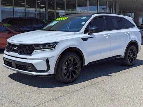 2022 Kia Sorento SX