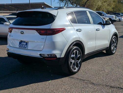 2022 Kia Sportage EX