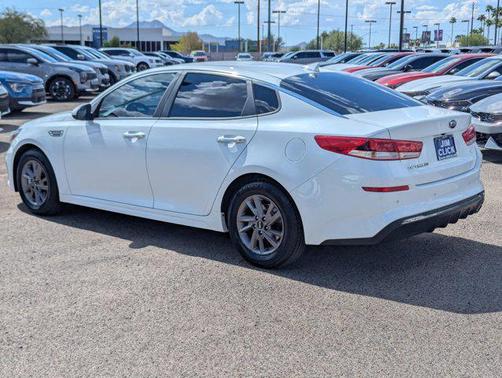 2020 Kia Optima LX