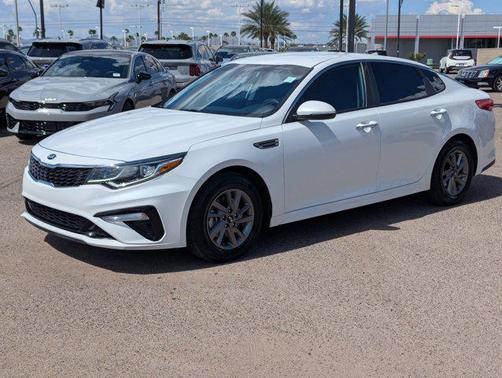 2020 Kia Optima LX