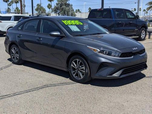 Gravity Gray 2024 Kia Forte LXS