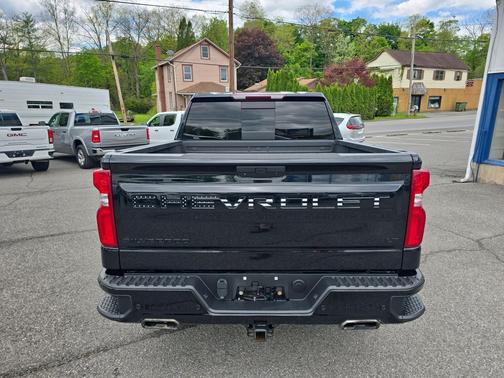 Black 2021 Chevrolet Silverado 1500 LT Trail Boss