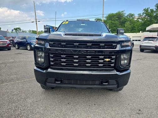 Black 2023 Chevrolet Silverado 2500 Custom