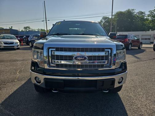 Green Gem Metallic 2013 Ford F-150 XL