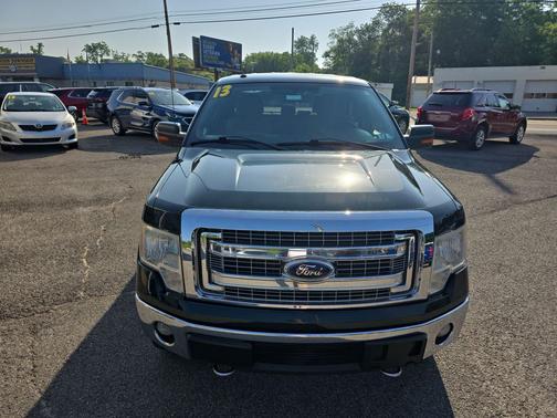 Green Gem Metallic 2013 Ford F-150 XL